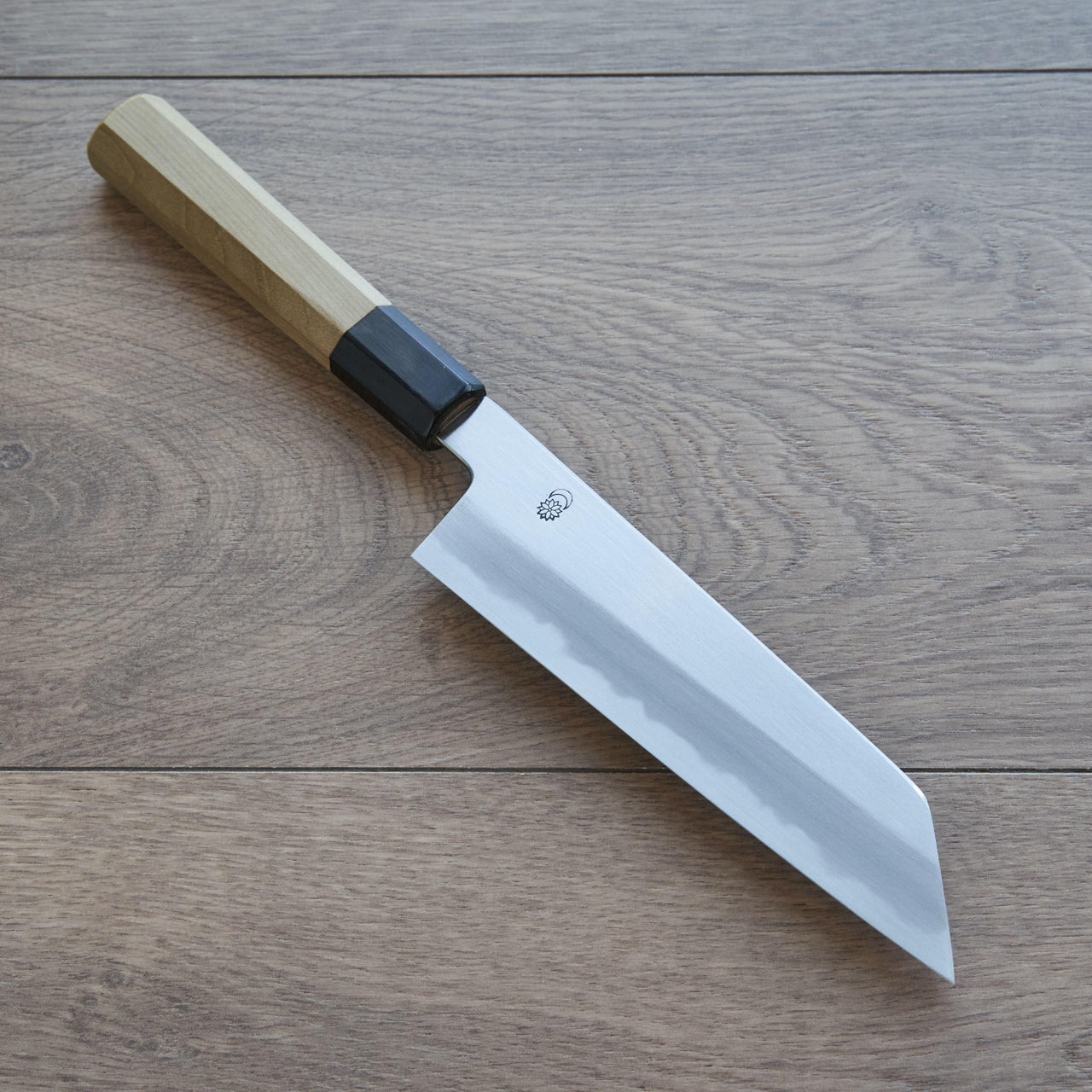 Sakai Kikumori Kikuzuki Kasumi Kiritsuke Santoku 180mm-Knife-Sakai Kikumori-Carbon Knife Co